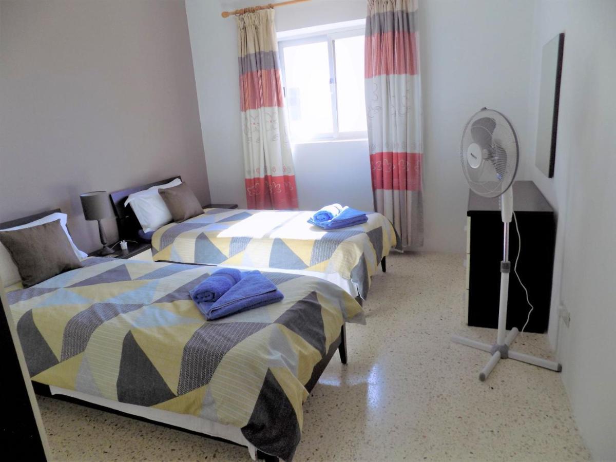 Sunshine Holiday Apartment 8 With Spectacular Seaviews St. Paul's Bay Exteriör bild